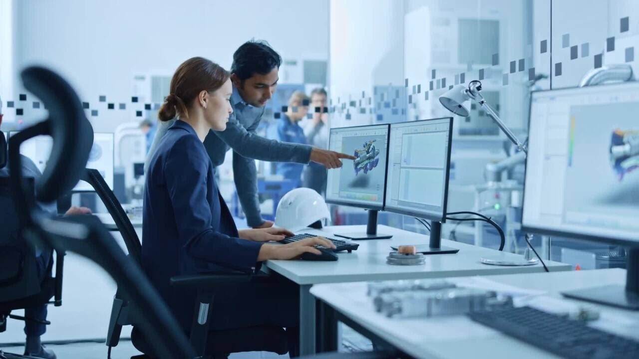 How AI helps junior programmers and senior managers