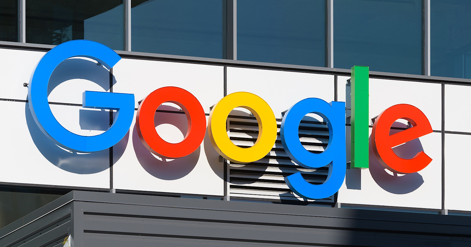 Google offers to loosen search deals in US antitrust case remedy